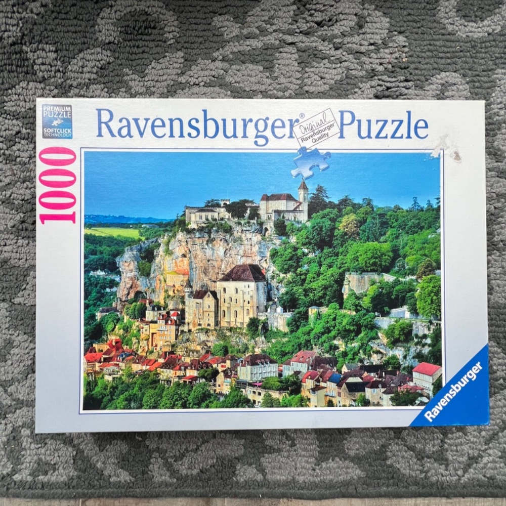 Ravensburger 1000pc 'Mountainside Village'